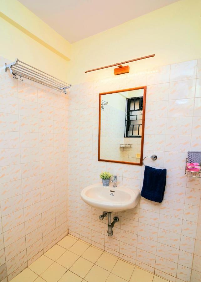 'Golden Sea Pearl' 1 Bhk Beach Apartment ベナウリム エクステリア 写真