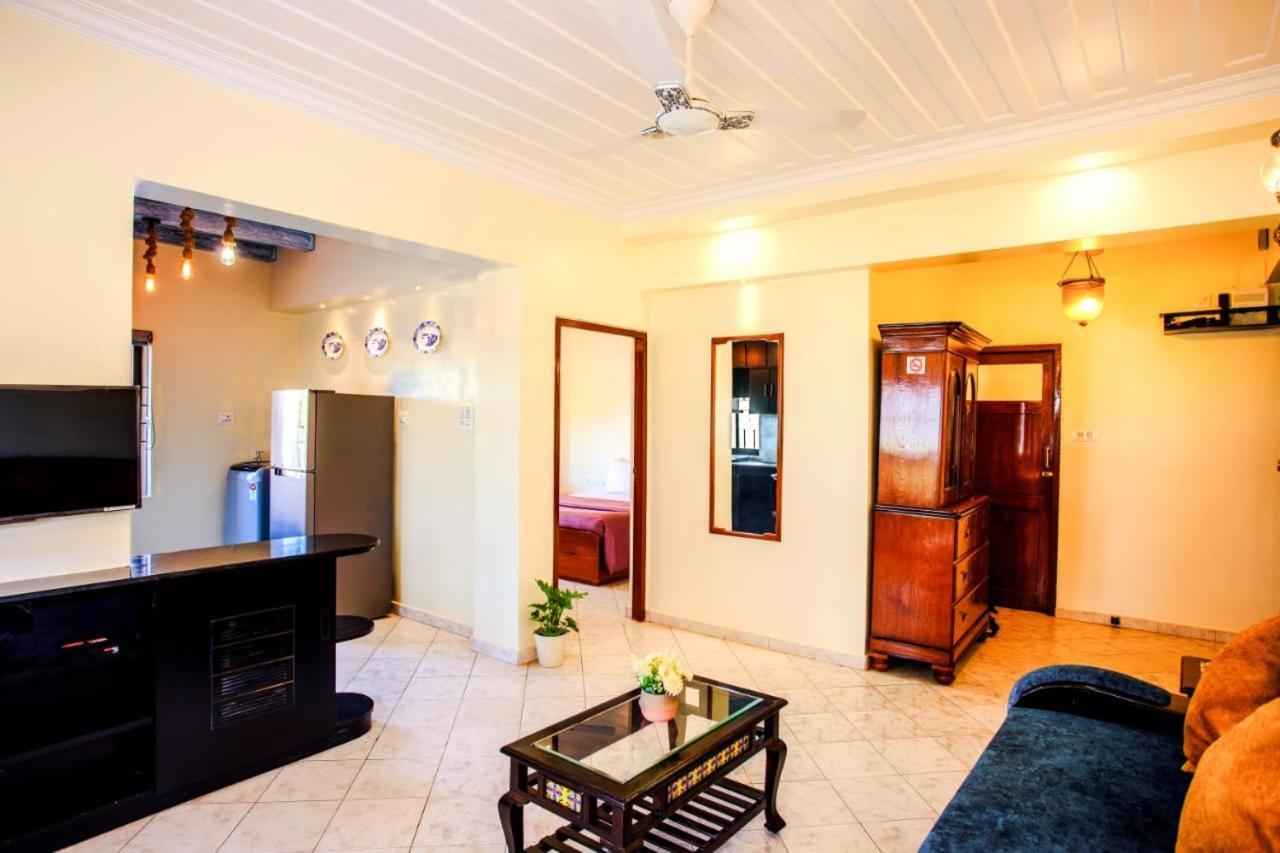'Golden Sea Pearl' 1 Bhk Beach Apartment ベナウリム エクステリア 写真