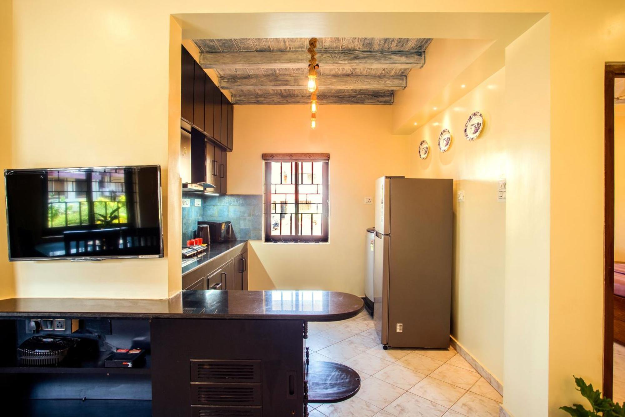 'Golden Sea Pearl' 1 Bhk Beach Apartment ベナウリム エクステリア 写真